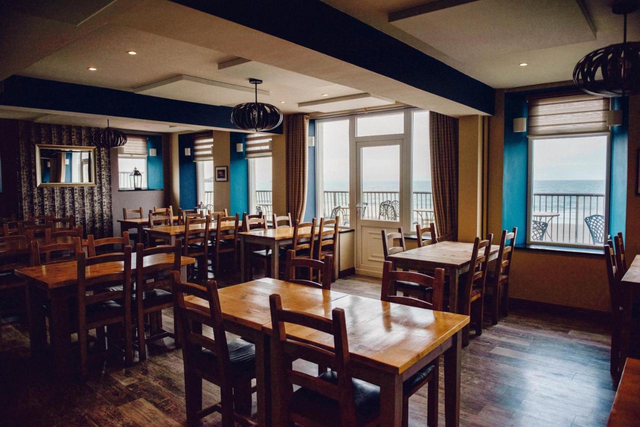 Gwesty Ty Newydd Hotel อาเบอร์ดารอน ภายนอก รูปภาพ